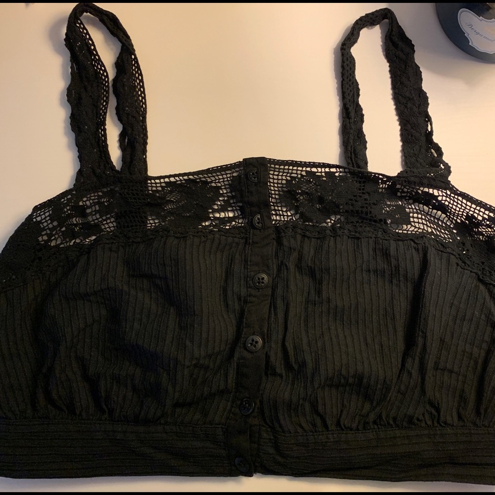 Black crop top
